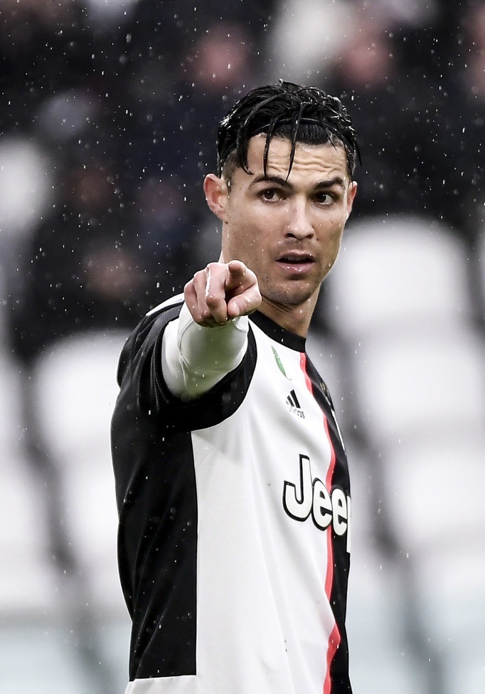 榜首或将不保!尤文爆冷战平意甲保级队,c罗点射破386分钟球荒!