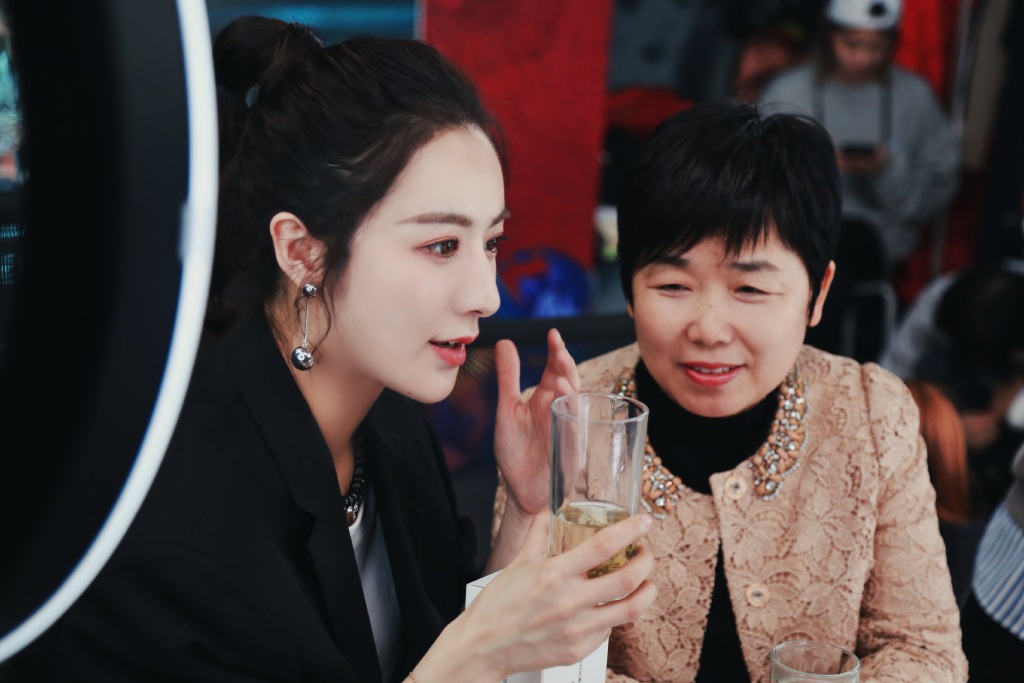 淘宝主播薇娅"大家的需求要满足,一定要找,这就是我们与别人最大的