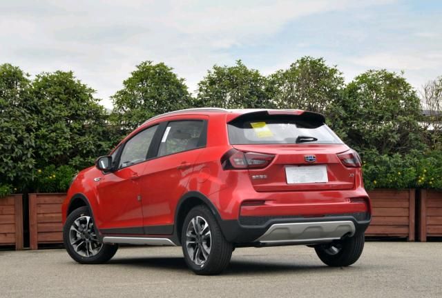 号称"城市小精灵"的国产小型suv,油耗经济,售5万起