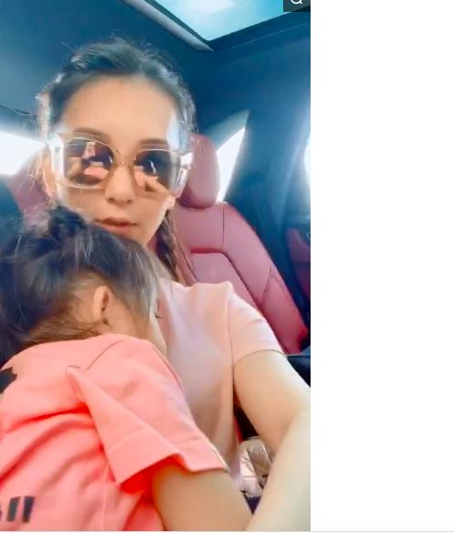 方媛生二胎后时间赶,出门吃美食选午休时间,郭富城老婆却很开心