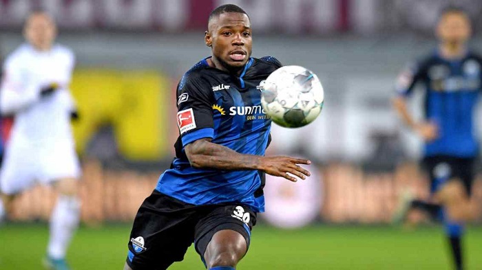 英媒:帕德博恩前锋受西汉姆关注,对阵多特曾梅开二度