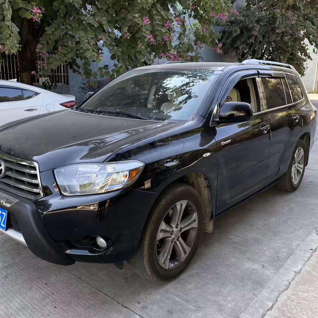 老款丰田汉兰达改装内饰 乘坐变得舒适 风格更加时尚