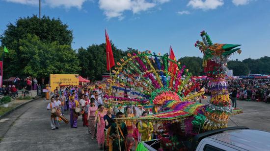 陇川傣历新年节民族的狂欢盛宴