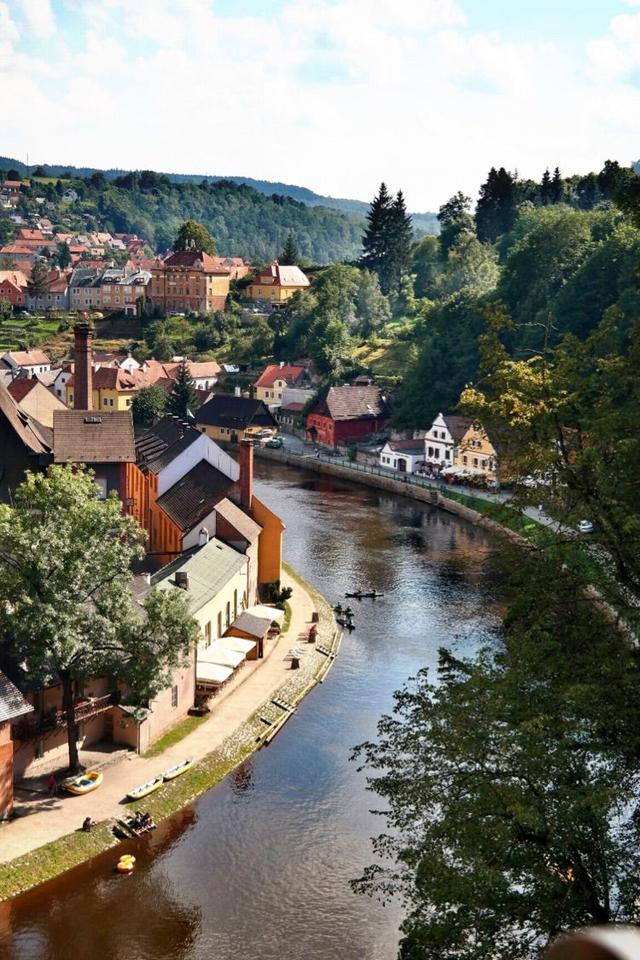 世界上最美丽的小镇,私藏在捷克南部,犹如童话世界一般