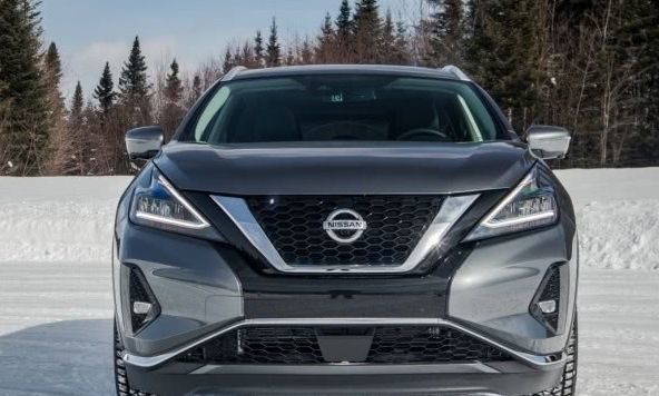 2020款"日产楼兰"震撼登场,外观充满棱角感,动力终于升级!