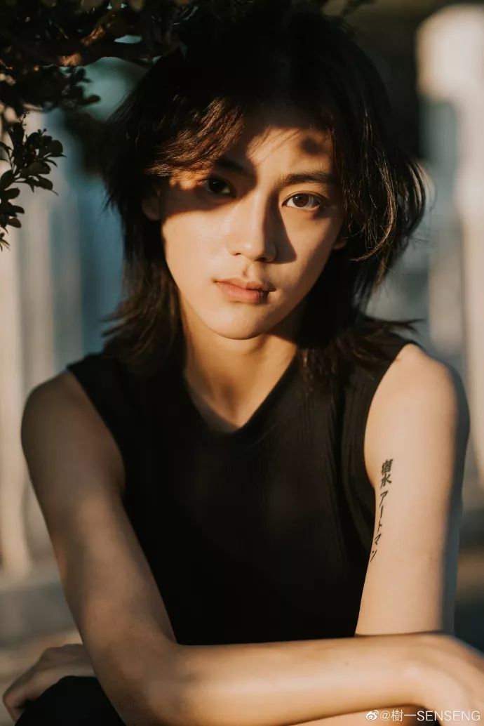 微博→@樹一senseng3秒钟内就告诉你,ta是谁.橘都懂.