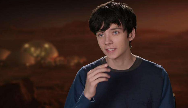 那个自称来自火星的男孩现如今怎么样了是回到火星了吗