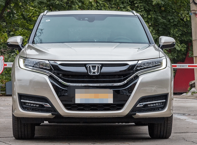 本田也有卖不动的车,2.0t 9at,空间比冠道大,月销仅千台