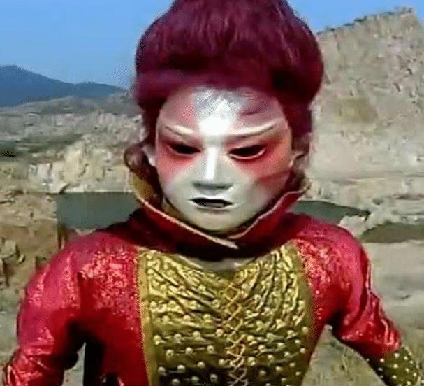 阴蚀王的扮演者"牺牲"有多大?看他换上军装的样子,网友:男神