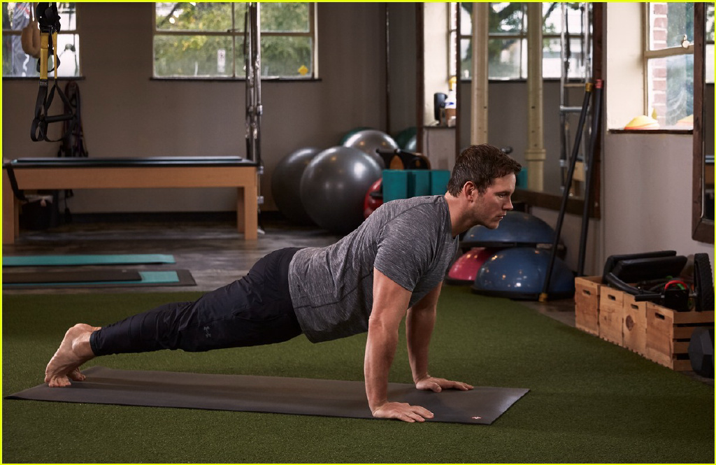 "星爵"克里斯·帕拉特自曝健身写真,体重已跌回200斤内