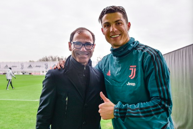 c罗重新出发训练笑容满面与迪巴拉勾肩搭背合影