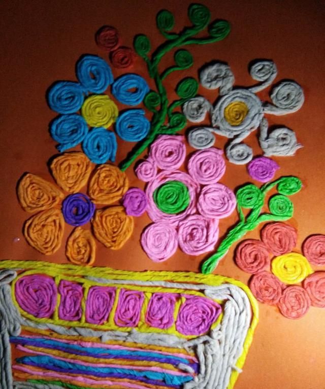 四年级小学生的皱纹纸手工作品虽然不够完美