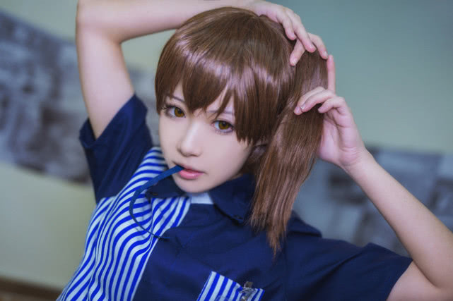 小姐姐cos便利店打工加贺,露出萌萌的小脸后,网友:戳中萌点