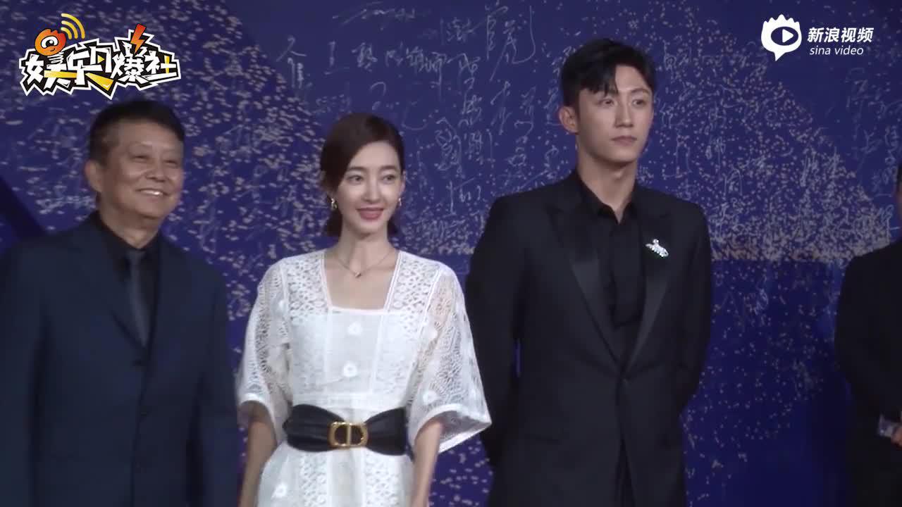 王丽坤被爆隐婚后谈近况 除工作过得舒服最重要 王丽坤 隐婚 新浪娱乐 新浪网 王丽坤被爆隐婚后谈近况 除工作过得舒服最重要 王丽坤 隐婚 新浪娱乐 新浪网