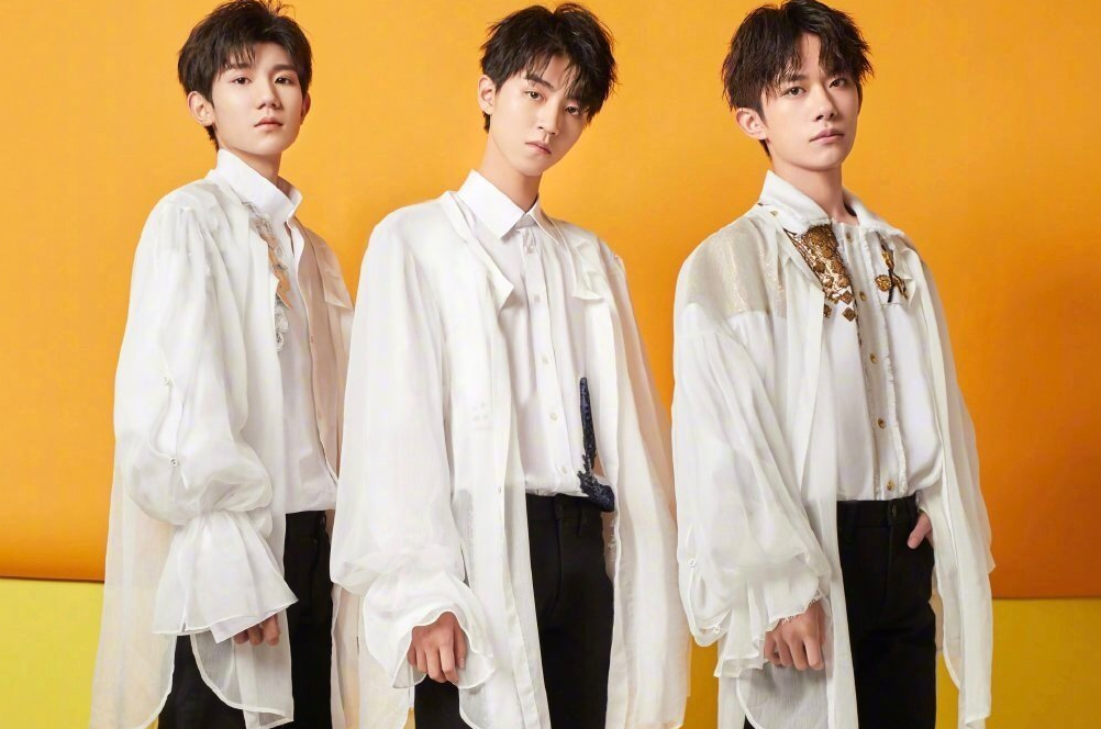 爱奇艺尖叫之夜座位图tf一团二团搞团建npc三人隔太远