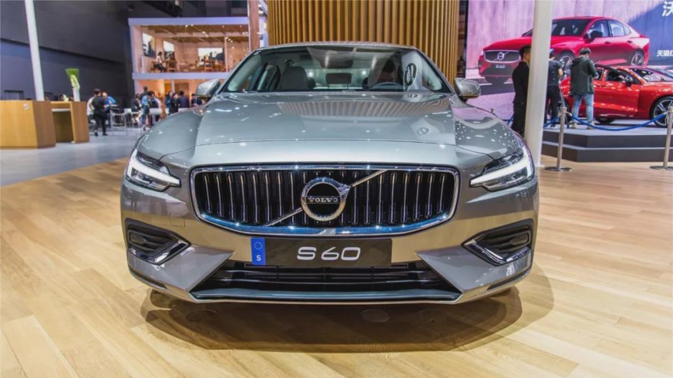 沃尔沃亚太全新S60配置曝光，预售价为28.7万元起