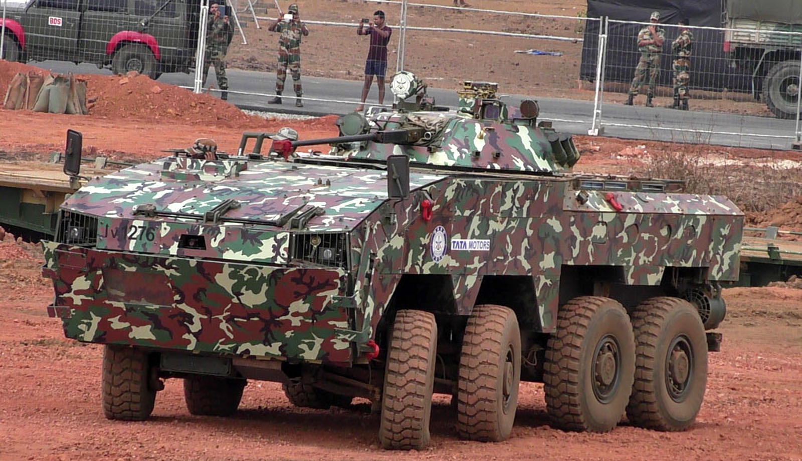 印度"红隼"战车