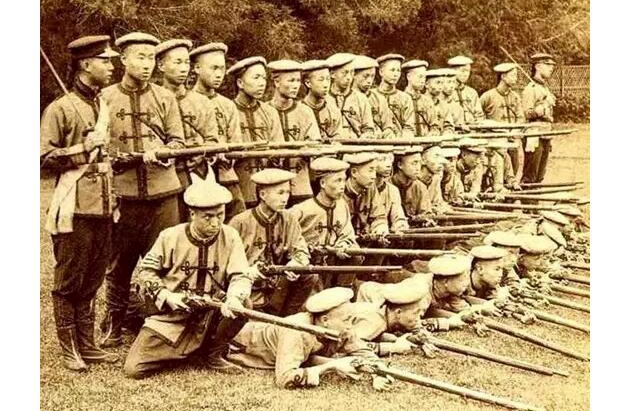 大清奋发图强编练北洋新军装备相当先进战斗力让人诧异
