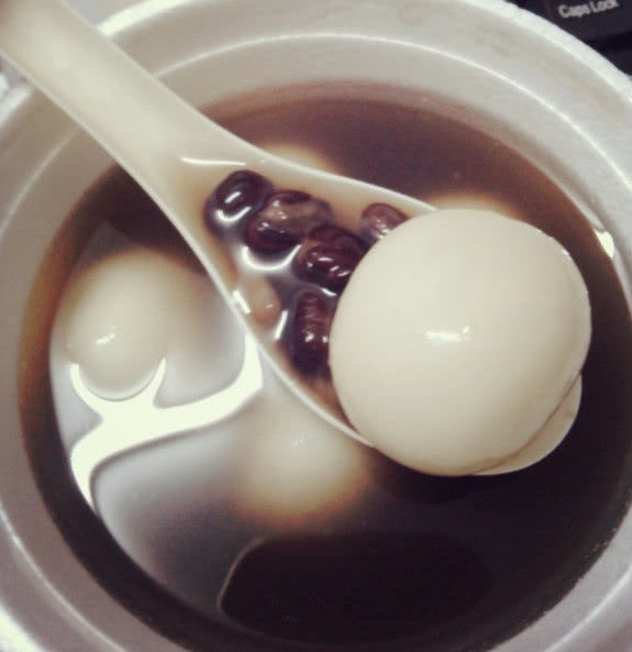 心理学:元宵节的汤圆,你想吃哪一份?测你是不是个可盐可甜的人