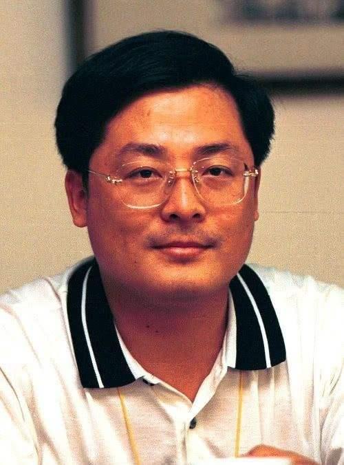 30岁就攒下30亿,却因生意失败雇凶杀人,还想用5百亿换自己一命