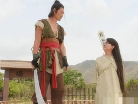 古代斩首犯人，为何要选“午时三刻”？并非迷信，网友：有玄机|死刑|犯人|斩首|古人|鬼魂_新浪新闻