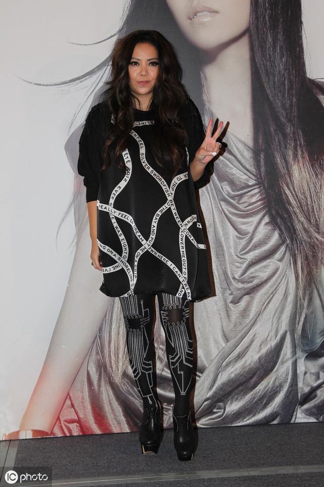 47岁的张惠妹身材惊人!大象腿瘦成了麻杆腿!网友:太厉害了