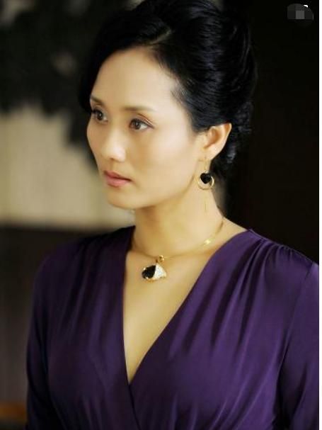 著名演员李颖人生让人羡慕,不仅女儿是奥运会冠军