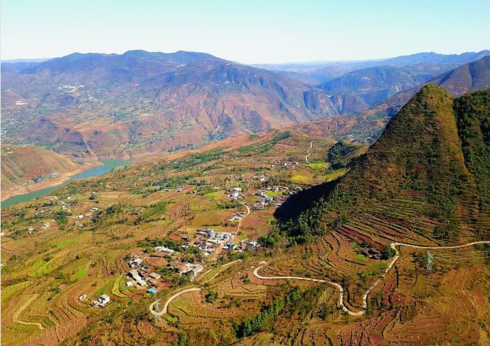 革命老区——马路乡尖山村