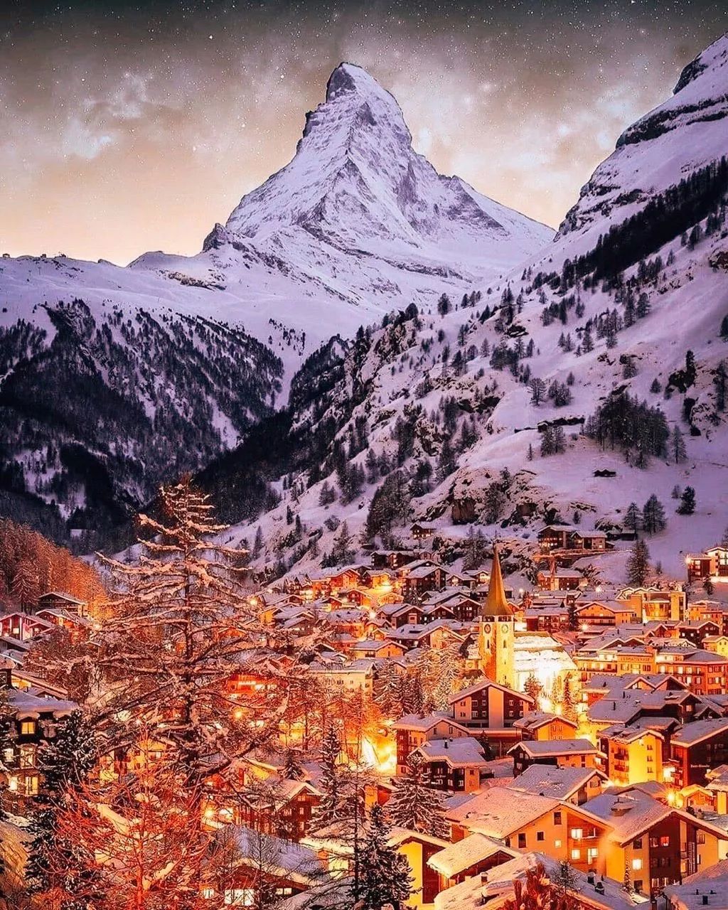 素裹中冬日里的童话小镇没有王沥川的第一场雪这似乎也是瑞士下雪了