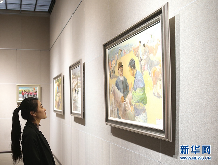 本次展览共展出油