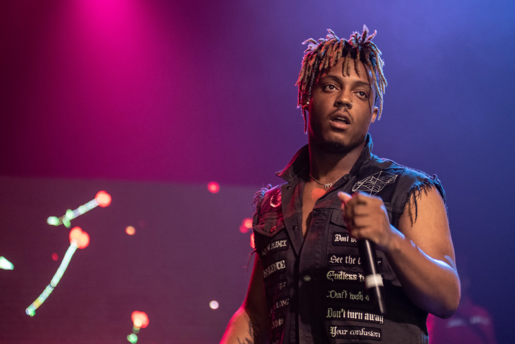 juicewrld去世原因扑朔迷离5月刚获新人奖刚过完6天生日