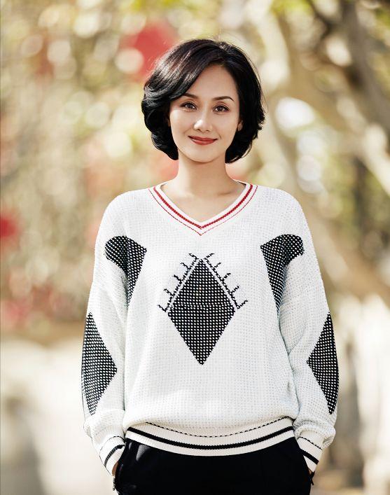51岁李颖:女儿是奥运会冠军,丈夫是富豪,这样的人生让人羡慕