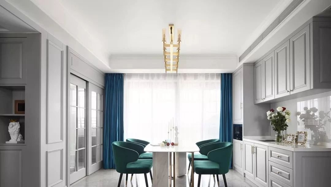 120㎡现代主义风格装修在沙发墙上“开”窗有爱有趣的家