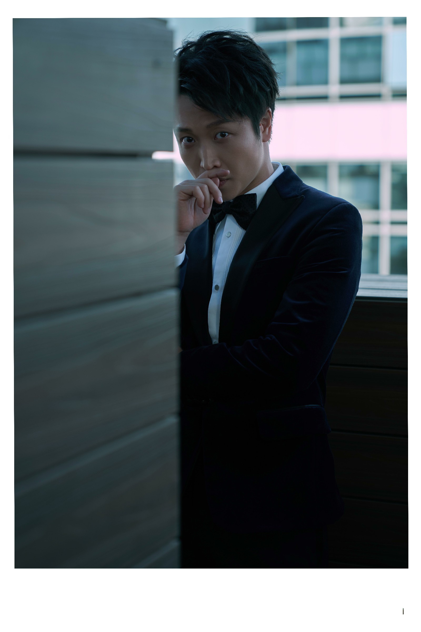 张海宇综艺主持跨界忙重逢倪妮被调侃男神经