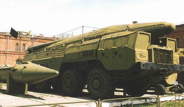 为5亿,两名导弹工程师叛逃美国