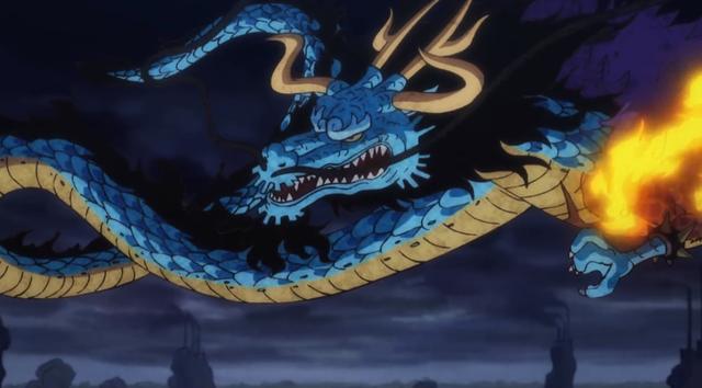 在交战之中时,在最新一集中被惊动的凯多首次以龙化的形态来到了九里