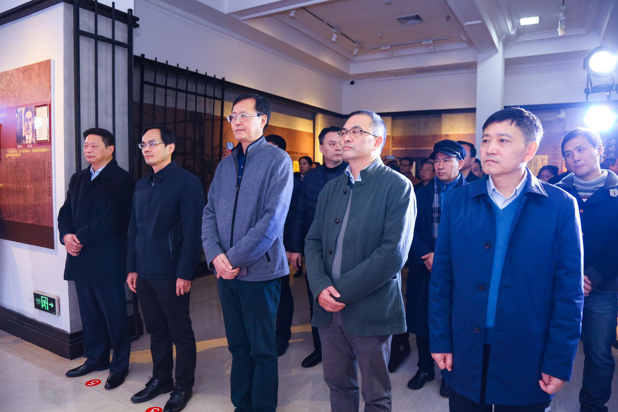 中共武汉市委宣传部副部长严宏