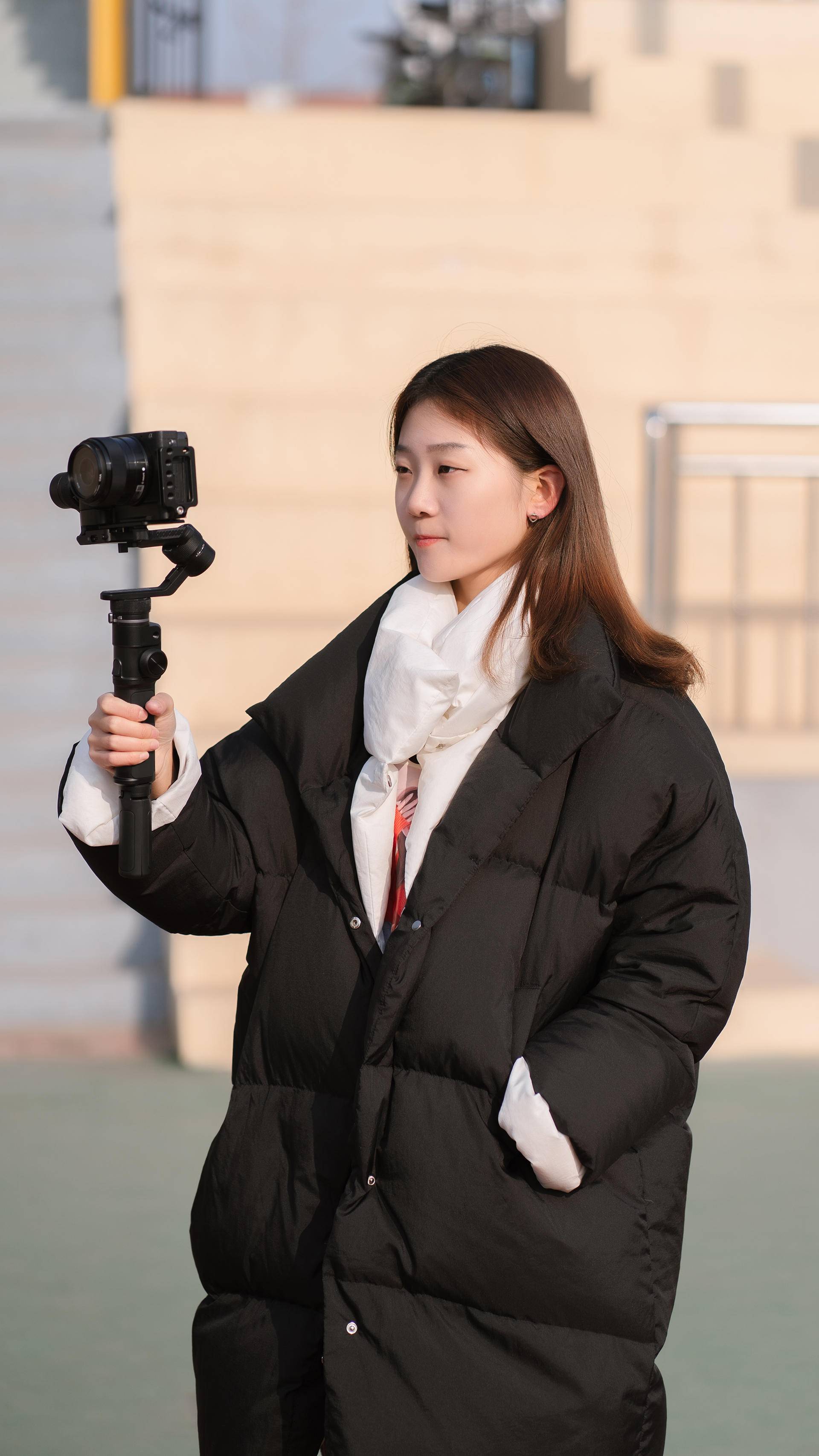 vlog自拍神器,飞宇g6 max相机稳定器好不好,上手测评