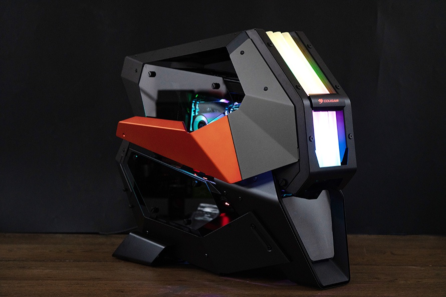 这是你能购买到最为疯狂炫酷的机箱骨伽conquer2机箱测评