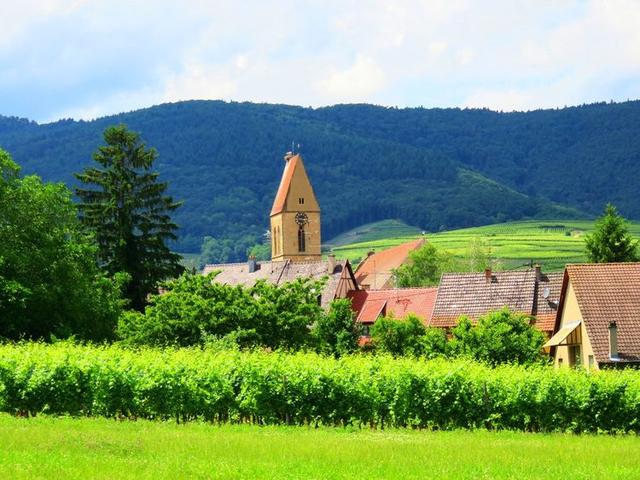 私藏在法国最美的宜居小镇,也是最受欢迎的地方,你去过吗?