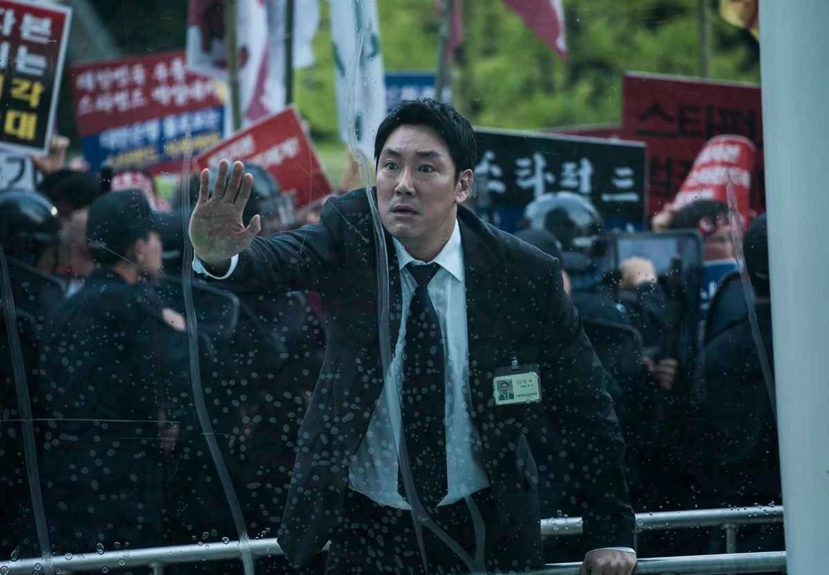 韩国剧情电影黑钱影评在巨大诱惑中坚守自身正义