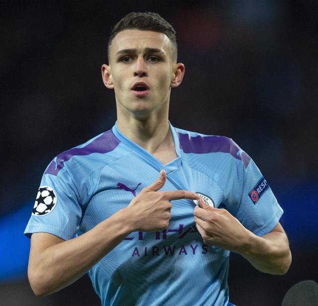 福登传射建功助曼城大胜"