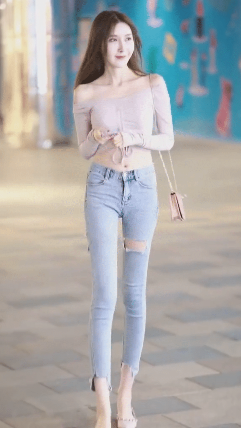 锁骨|小姐姐|性感_新浪新闻