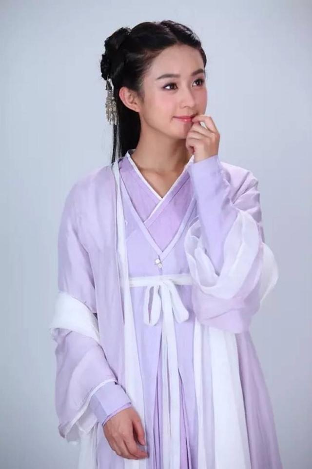 谢娜晒出演《花千骨》续集定妆照,在线点名赵丽颖谁演的好?