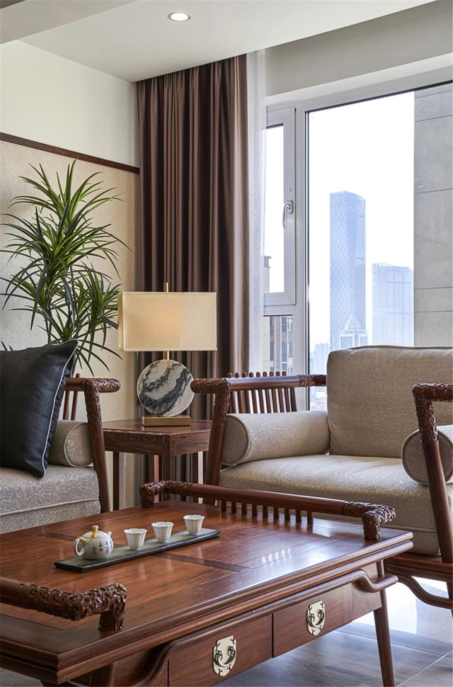 这才是中国风,130㎡最美中式,里面的红木家具,惊艳了我