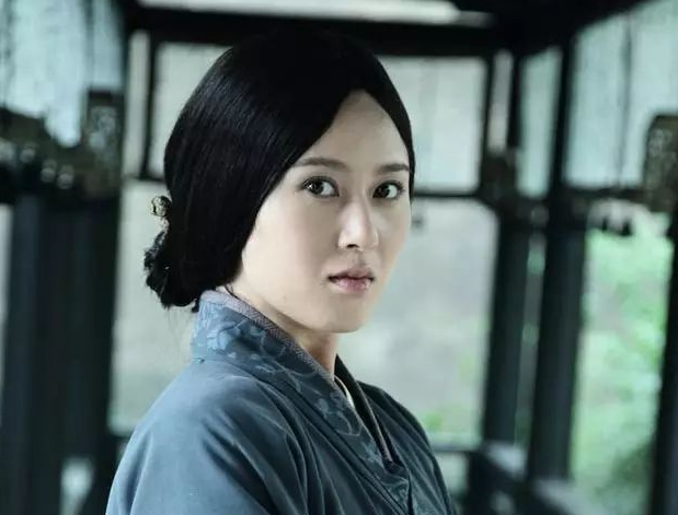 貌美有德却被视为"衣服",最终命运令人叹息|甘夫人|糜夫人|刘备_新浪