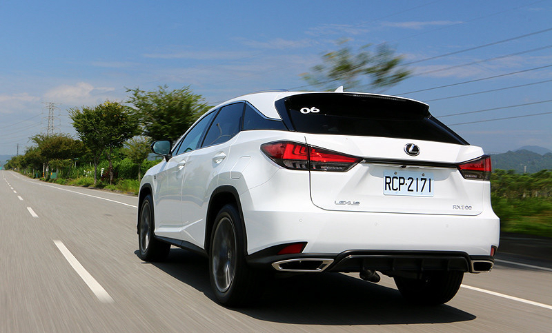 雷克萨斯rx300fsport深度试驾报告了解一下