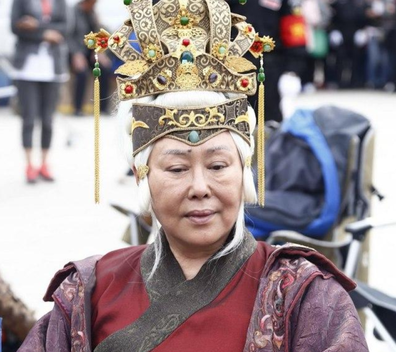 她就是宋高宗的生母韦贤妃.