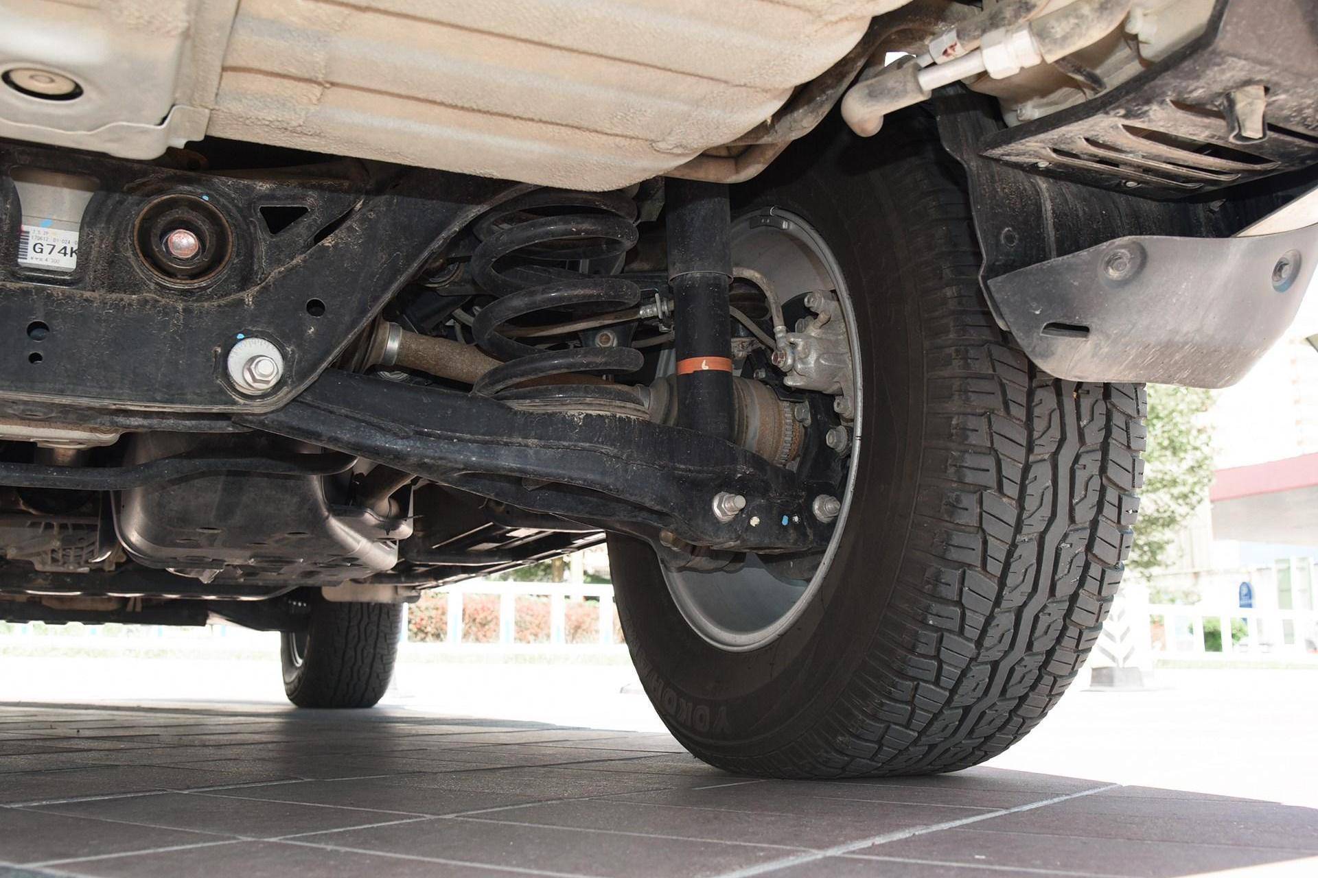 达喀尔冠军比丰田耐造,进口比霸道便宜10多万