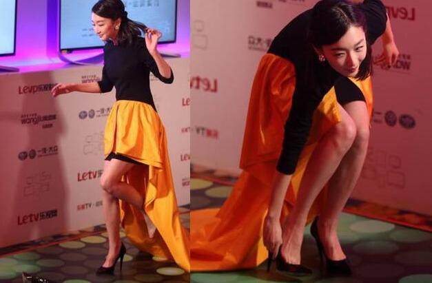 女星红毯摔倒:杨幂三个人扶,周冬雨不用扶,她摔我服!